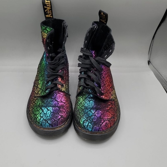 Dr. Martens 1460 Pascal Boots 5 US L Iridescent 8-Eye AirWair Edgy - Picture 1 of 4